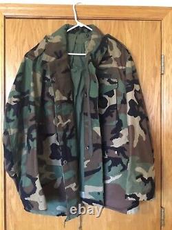 Army Woodland Camouflge Uniform Large Regular Outer Coat and Shirt Medium Pants