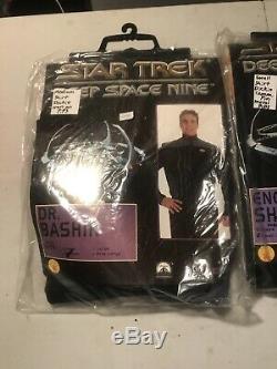 Star Trek Costume Lot Deep 9, The Next Generation 17 Units