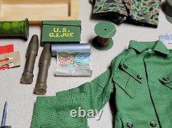 Vintage 1964 GI Joe 12 Military Foot Locker FULL OF UNIFORMS & ACCESSORIES